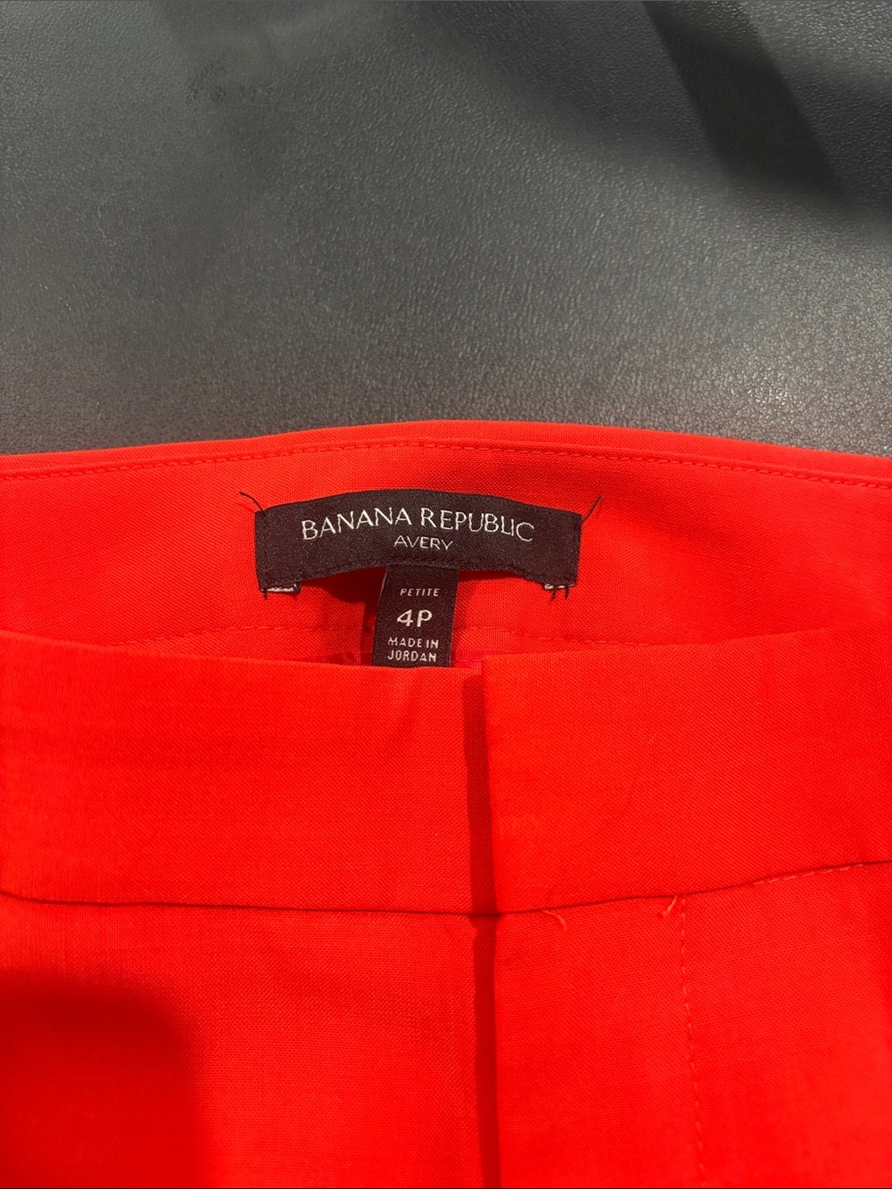 Banana Republic Avery Petite 4P Bright Red/orange Dress Pants